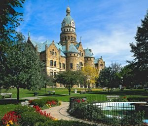 trumbull-county-courthouse-warren-ohio